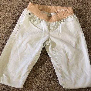 White Gap Maternity Skinny Jeans